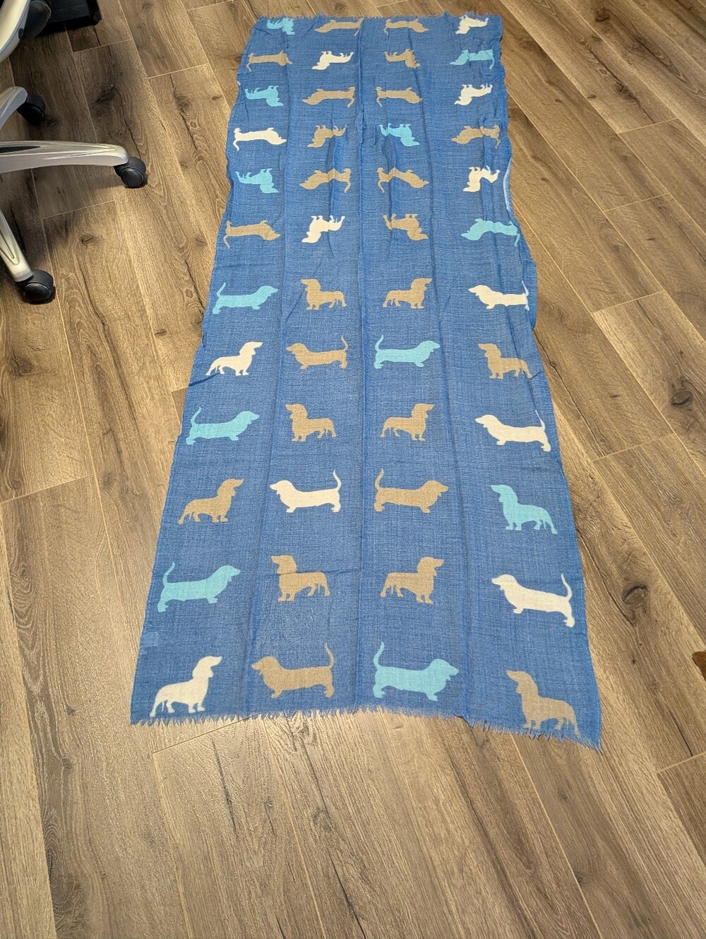 la favola continua. Blue Dachshund Pattern Dog Scarf, Shaw, Coverup. Wool.